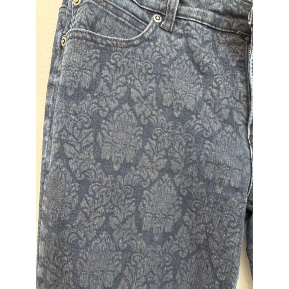 Chicos Blue Floral Trouser Jeans Tapestry Print Ankle Pants Womens 1/8 Medium - Picture 2 of 6